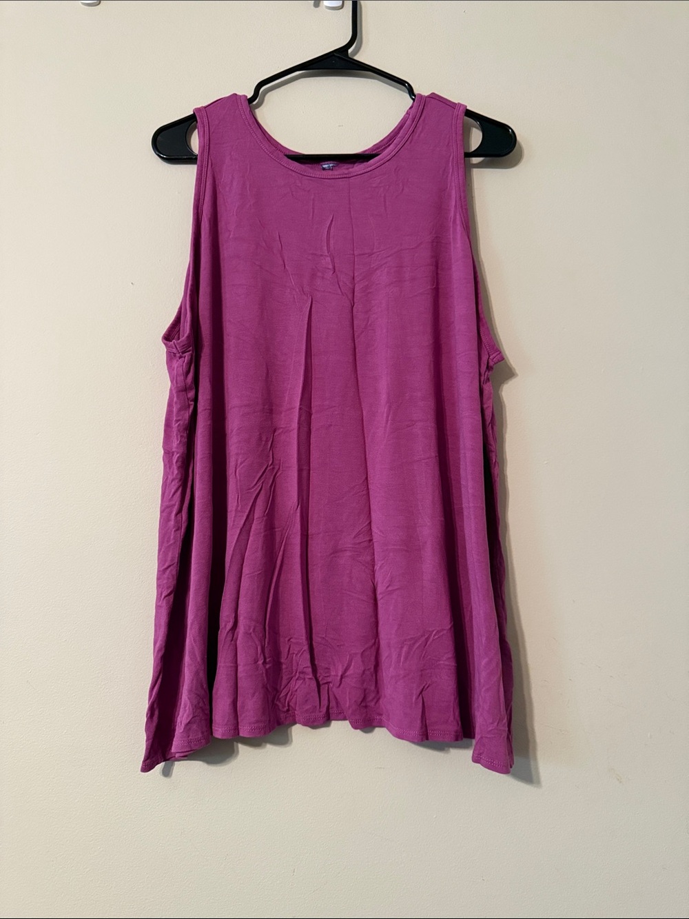 Old Navy Flowy Swing Tank Top - Fuchsia